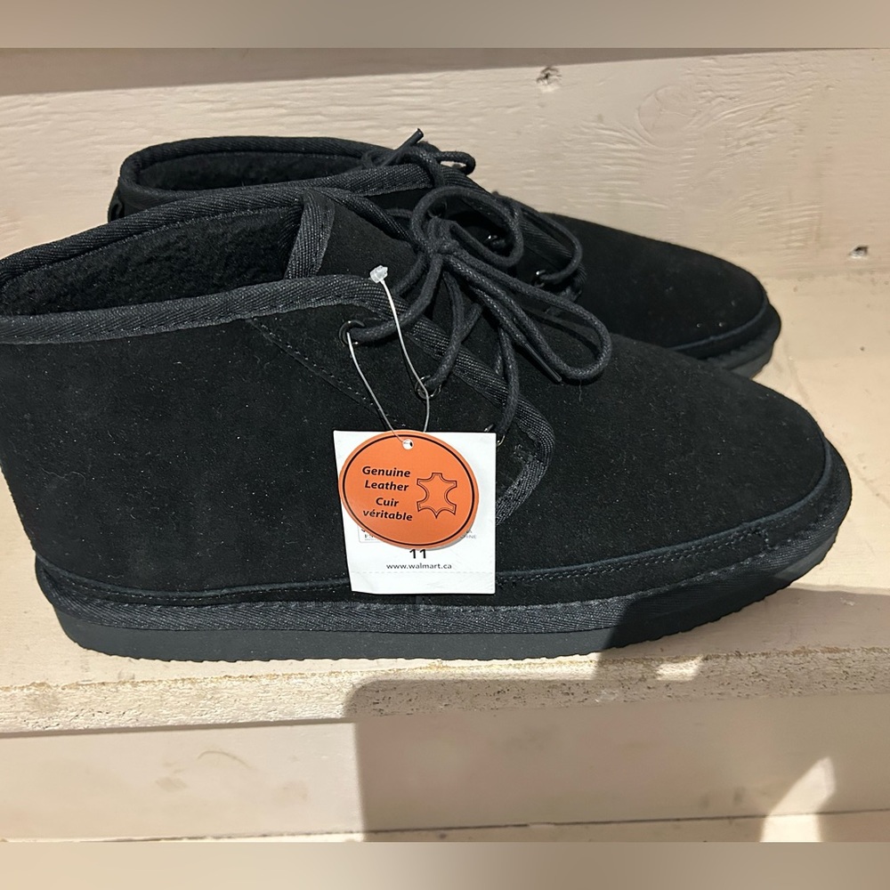 CANADIANA BLACK SHOE BOOT